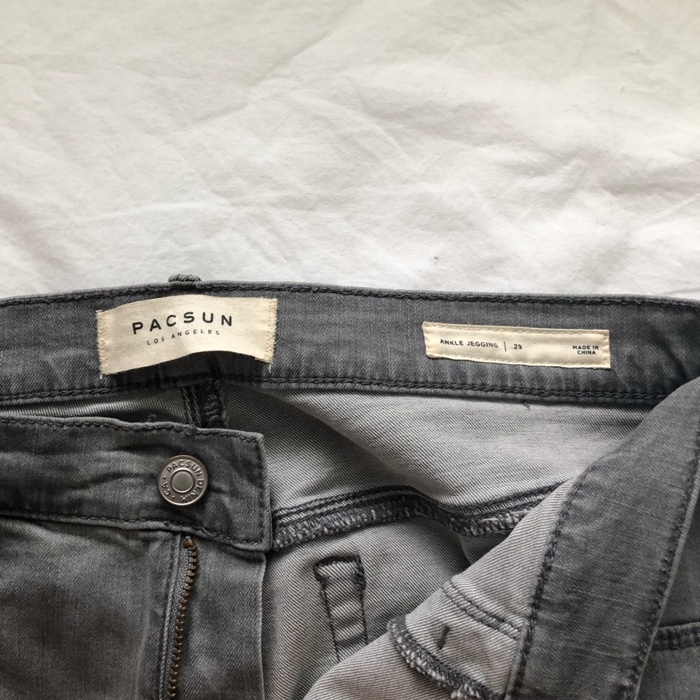 Gray PacSun Ankle Jeans